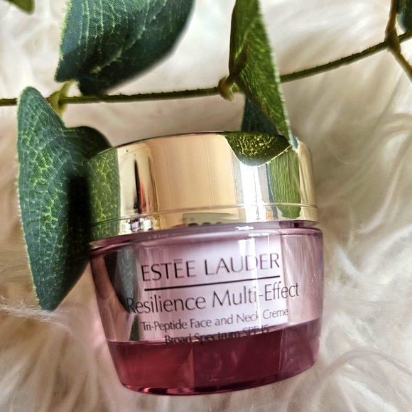 Estee Lauder Resilience Multi Effect - Picture 1 of 3